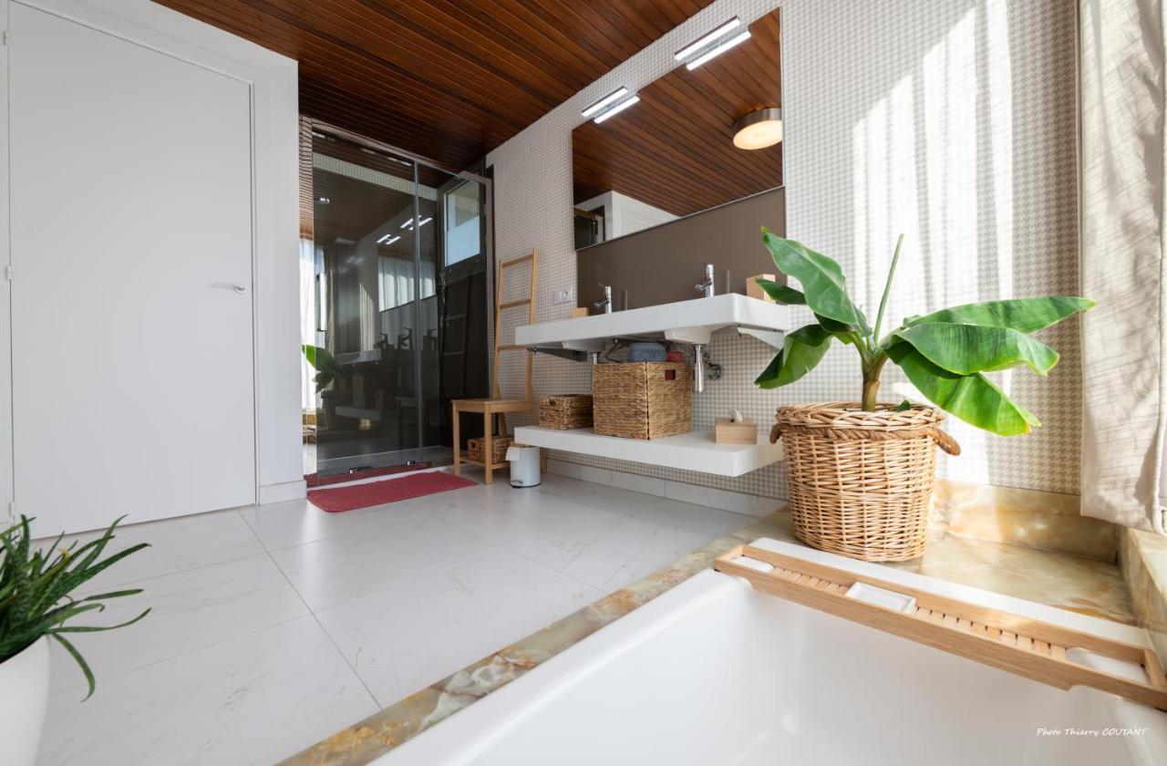 Apartment Agape, Elegant T2, 4 Etoiles, Et Gr34 3km, Centre 750m Fouesnant